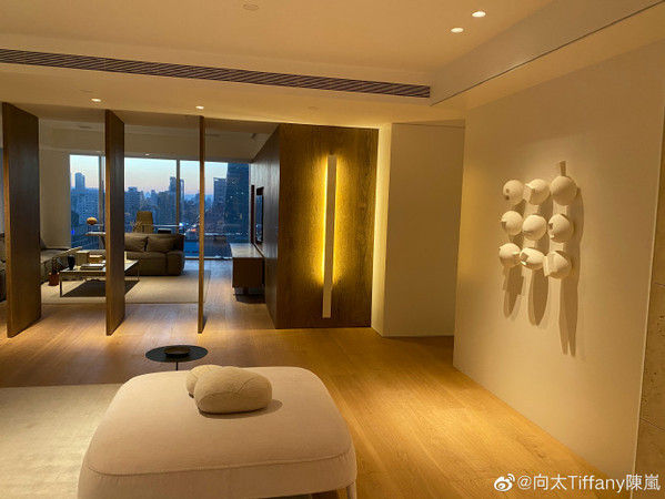 ▲▼郭碧婷、向佐豪宅。（圖／翻攝自微博／向太）