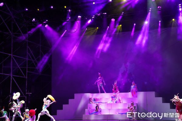 ▲2025屏東燈節盛大點燈　四大燈區、「屏小龍」小提燈點亮屏東。（圖／記者陳弘修翻攝）