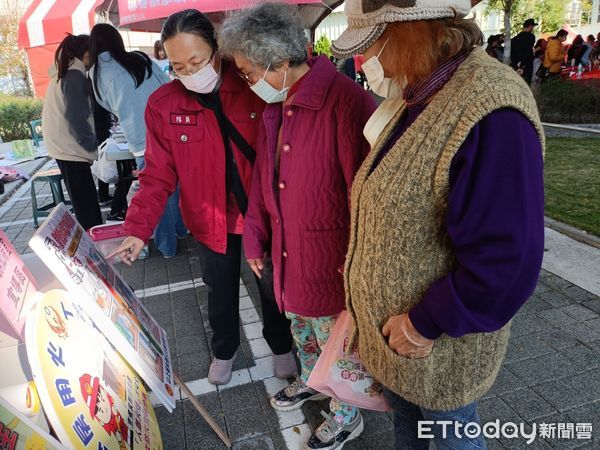 ▲南消山上分隊結與山上區公所合作辦理「金蛇獻瑞迎新春暨防火宣導活動」。（圖／記者林東良翻攝，下同）