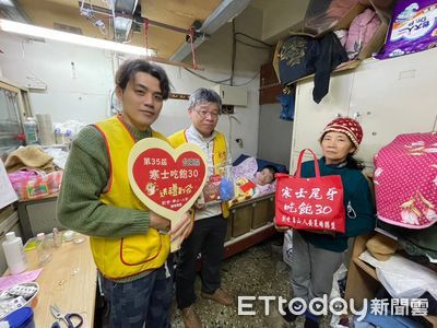 寒冬送暖！台東知名伴手禮業者贈禮+應急紅包給植物人阿緯