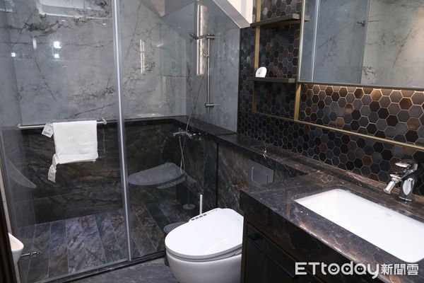 ▲小瑋新家曝光，光裝潢就耗資千萬元。（圖／記者黃克翔攝）