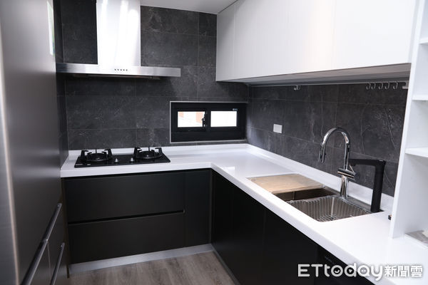 ▲小瑋新家曝光，光裝潢就耗資千萬元。（圖／記者黃克翔攝）