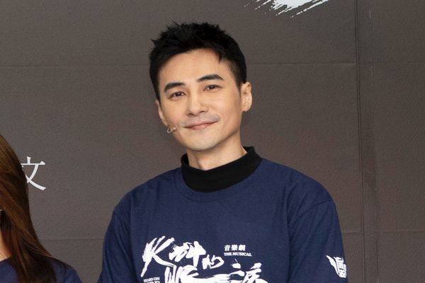 ▲《火神的眼淚》音樂劇，（左起）王爲、周家寬、楊大正、方宥心、羅美玲、是元介。（圖／故事工廠提供）