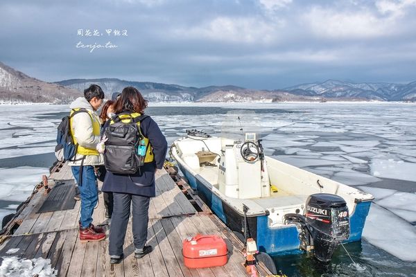 ▲▼日本福島檜原湖釣西太公魚。（圖／部落客周花花授權提供）