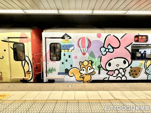 ▲台鐵觀光列車「環島之星」換上三麗鷗新裝，並宣布1/18起正式營運。（圖／記者彭懷玉攝）