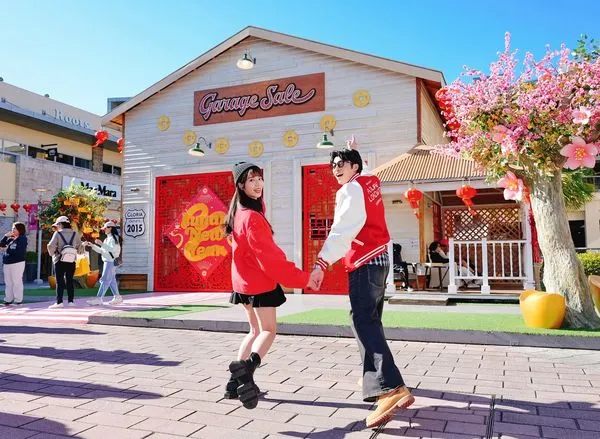 ▲華泰唐人街蛇年新春場景,華泰名品城新春場景。（圖／華泰名品城提供）