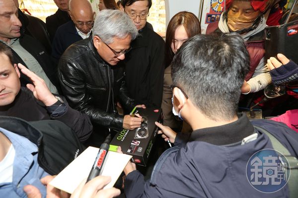 【獨家】【緯創尾牙】緯創、輝達隔一條馬路辦尾牙　黃仁勳走祕密通道趕場