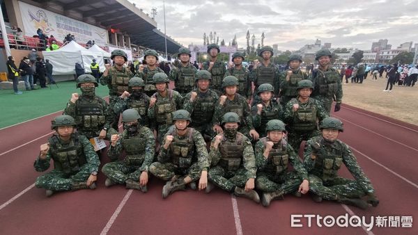 ▲▼2025金門馬拉松於1月18日盛大開跑。（圖／記者林名揚翻攝）