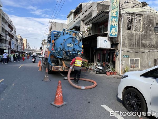 ▲雲林縣環境保護局今舉辦「2025年雲林縣環境清潔週」環境清掃活動。（圖／記者王悉宇翻攝）