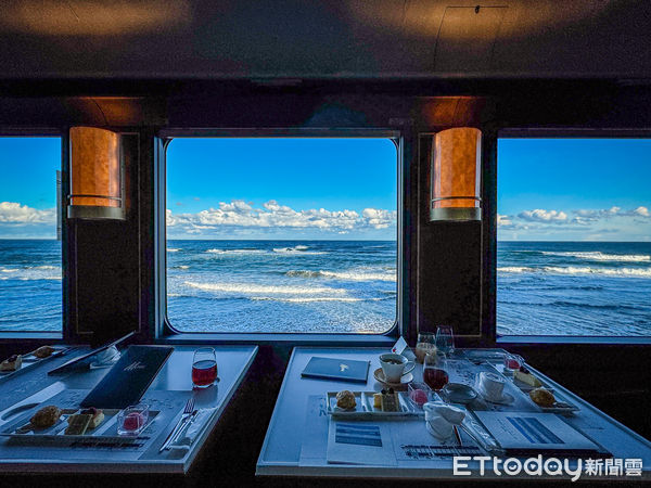 日本景點|「最美移動餐廳」Emotion列車 私人包廂看海、甜點吃到飽