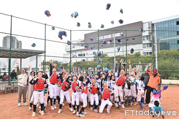 ▲▼福建少棒隊回訪台灣day3，連城小學與閩清小學少棒隊順利完成與台灣球隊的交流對戰。（圖／記者李毓康攝）