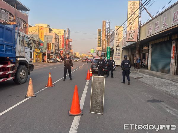 ▲▼刑警執行防搶演練，帶「吉伊卡哇」面具搶銀行。（圖／記者王悉宇翻攝）