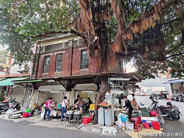 ▲▼草屯在地人推薦必吃60年南投扣仔嗲。（圖／部落客Darren提供）