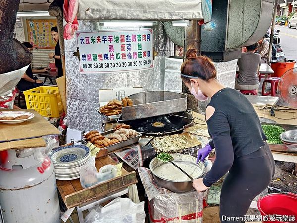 ▲▼草屯在地人推薦必吃60年南投扣仔嗲。（圖／部落客Darren提供）