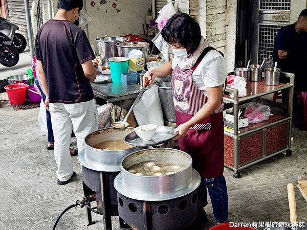 ▲▼草屯在地人推薦必吃60年南投扣仔嗲。（圖／部落客Darren提供）