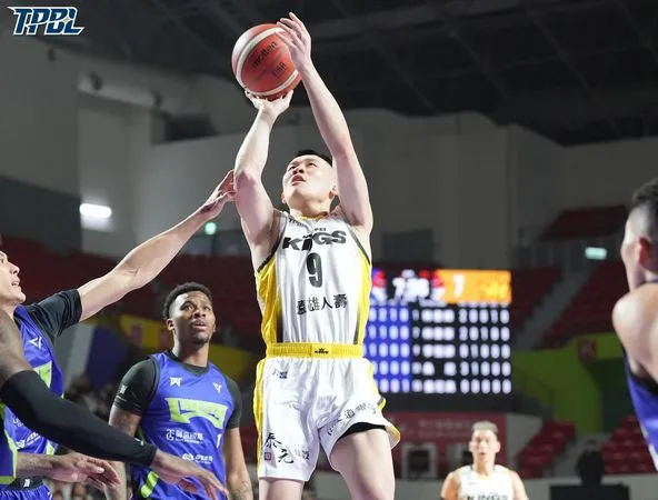 ▲國王李愷諺、呂政儒。（圖／TPBL提供） 