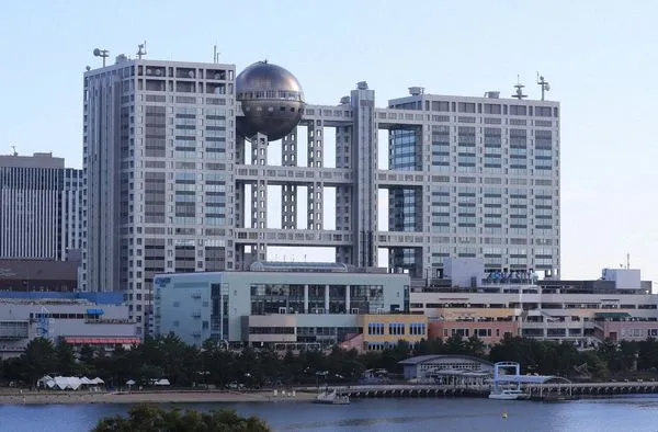 ▲▼富士電視台爆發女主播性朝貢醜聞，8企業撤廣告投放。（圖／翻攝自X）