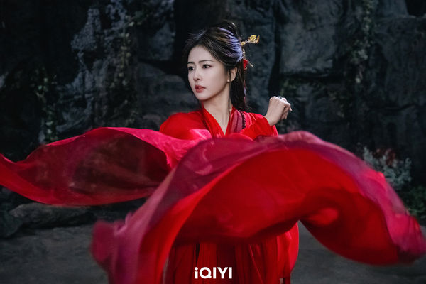 ▲《白月梵星》由白鹿、敖瑞鵬主演。（圖／iQIYI愛奇藝國際版提供）