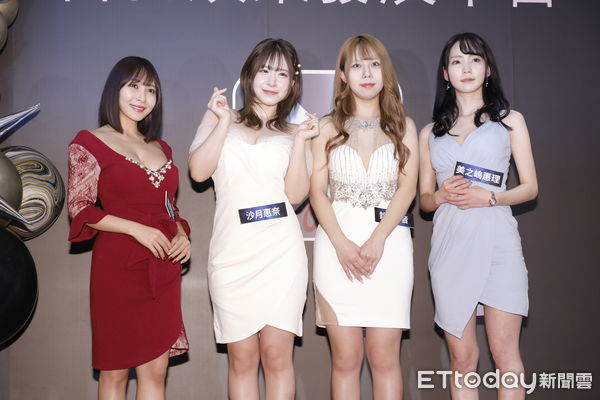 ▲▼日本人氣AV女優逢見梨花、美之嶋惠理、沙月惠奈、鈴木心音記者會。（圖／記者湯興漢攝）