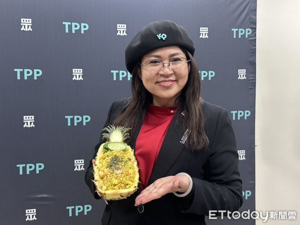 ▲▼民眾黨立委麥玉珍介紹越南春節美食。（圖／記者袁茵攝）