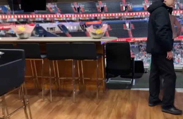 ▲▼快訊／川普就職典禮「台灣代表團進貴賓室」　王定宇開箱貴賓包廂。（圖／翻攝王定宇臉書）