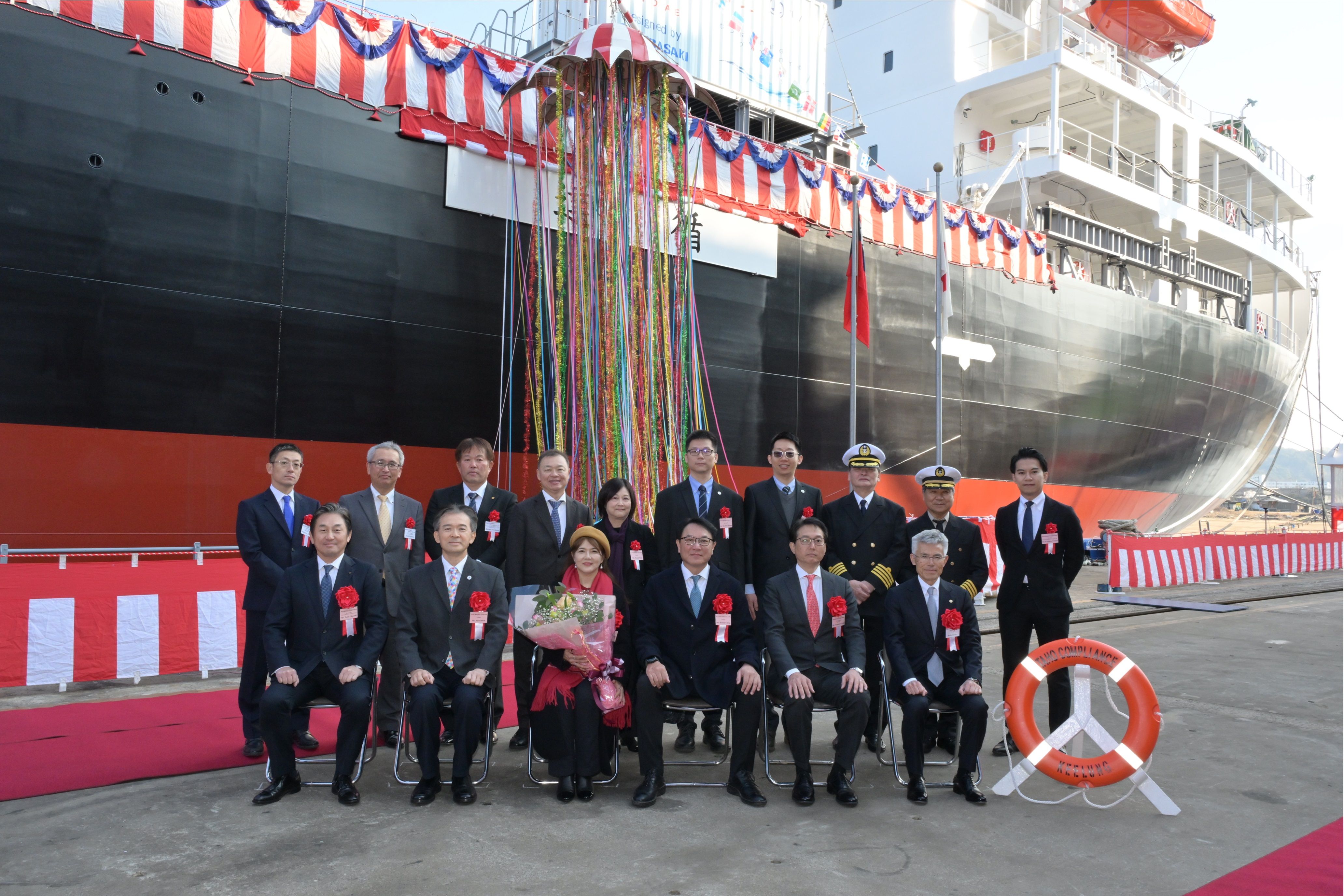 ▲台泥旗下達和航運全新環保水泥專用船「達循輪」交船。（圖／台泥提供）