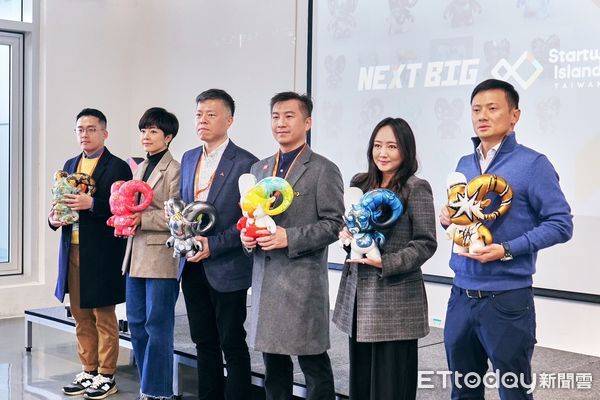 ▲全球限量！黄仁勳「領頭羊」公仔吸睛加持台灣新創　意外曝光這些名人企業家也有收藏。（圖／記者陳弘修翻攝）