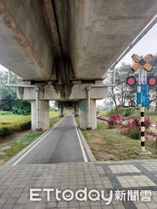 機車亂入鐵路高架橋下自行車道　潮州警加強取締