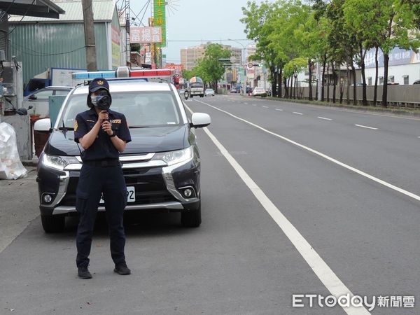 ▲2025年加強重要節日安全維護工作，永康分局強化永康交流道、大灣交流道、台1線及台20線等12處交通崗執行疏導作為，另針對酒後駕車、超速行駛及大型車交通違規等，加強交通執法。（圖／記者林東良翻攝，下同）