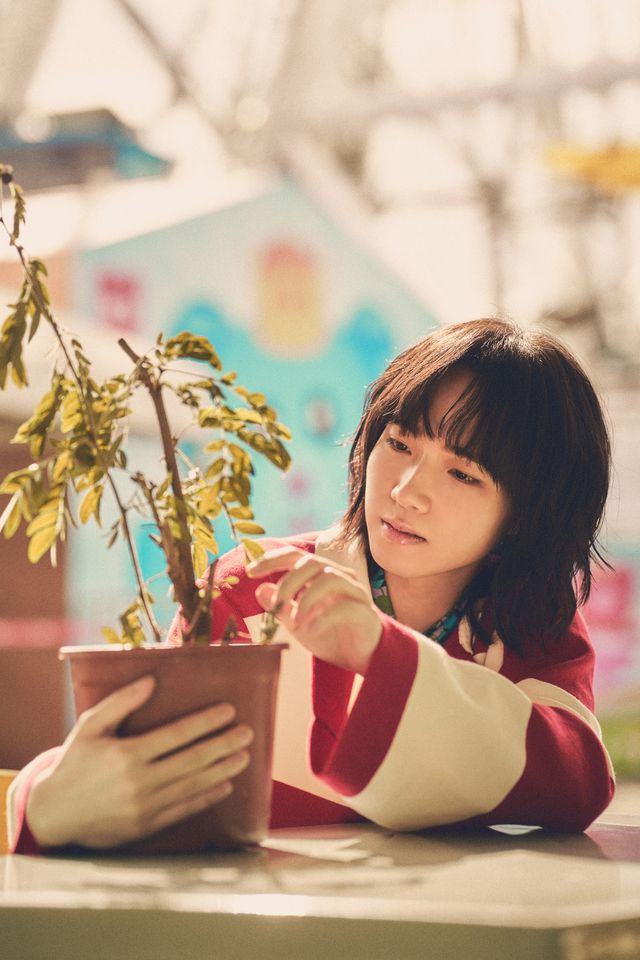 ▲▼持修〈再一次就好〉。（圖／EMI提供）