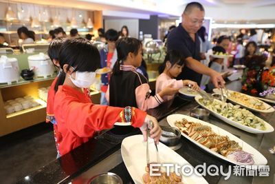 民眾發起募款活動　恆基課輔班學童享受墾丁夏都酒店美食