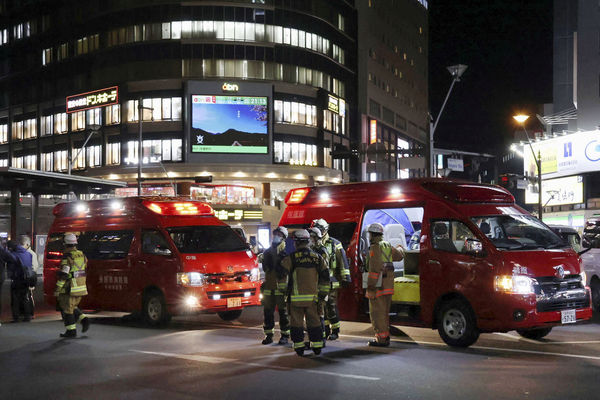 ▲▼長野車站前隨機刺人1死2傷！上班族男等公車被刺死　兇手仍在逃。（圖／路透）