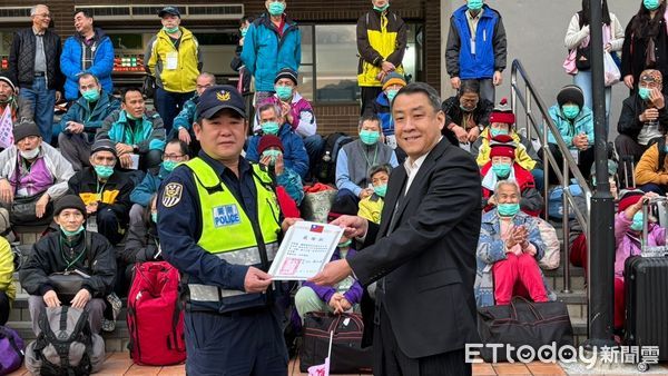 ▲▼玉里醫院舉辦年度住民春節返鄉專車活動。（圖／玉里醫院提供，下同）