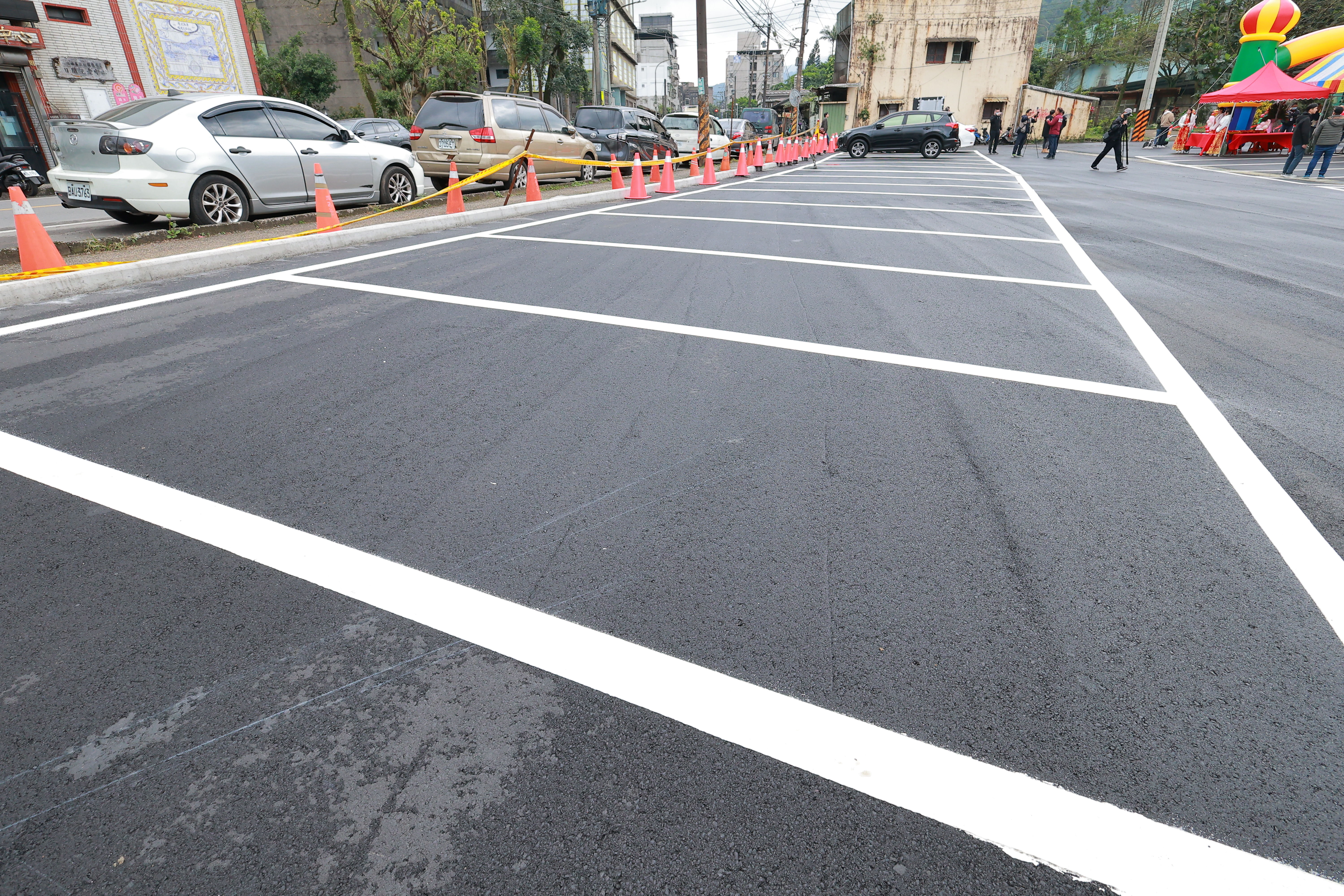 ▲基隆過港路停車場啟用。（圖／記者郭世賢翻攝）