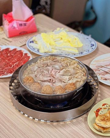▲▼台北高人氣酸菜白肉鍋。（圖／ReadyGo提供）