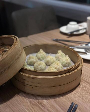 ▲▼台北高人氣酸菜白肉鍋。（圖／ReadyGo提供）