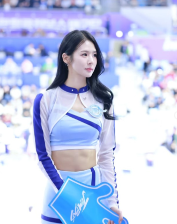 ▲李珠珢來台據說拿到了5倍薪水，前輩朴騏良過去曾曝收入。（圖／翻攝自李珠珢Instagram）