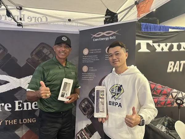 ▲杜西在美國巧遇許峰賓。（圖／許峰賓提供）