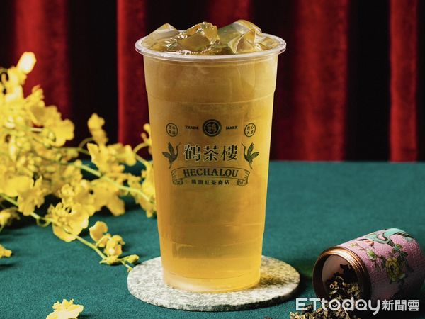 ▲▼鶴茶樓金萱青茶。（圖／鶴茶樓提供）