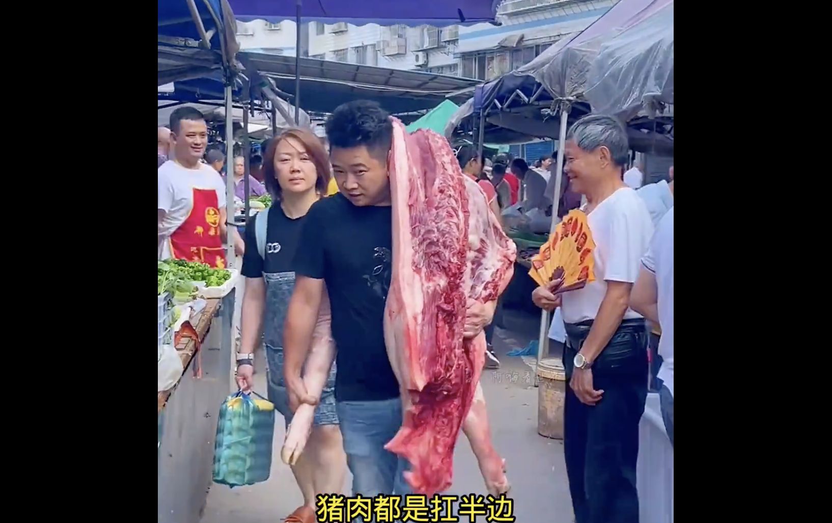 ▲陸「最強舅舅」每年寒暑假都要招呼16個外甥回家團聚。（圖／翻攝微博）