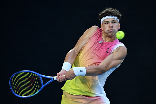 ▲▼球王辛納連2年晉級澳網決賽，直落3盤擊敗美國好手謝爾頓。（圖／路透）