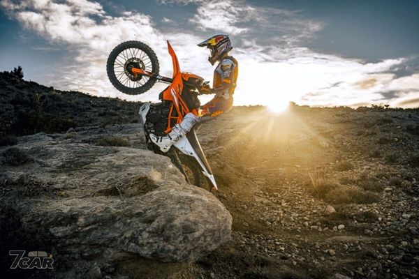 越野新勢力　KTM 推出 125 Enduro R 與 390 Enduro R