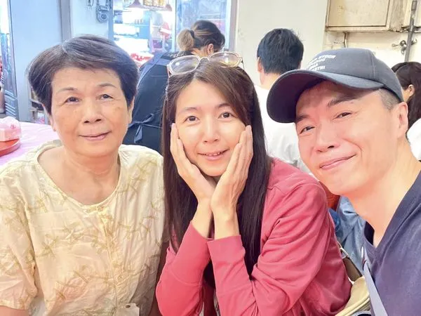 ▲吳鈴山岳母猝逝。（圖／翻攝自Facebook／吳鈴山家族）