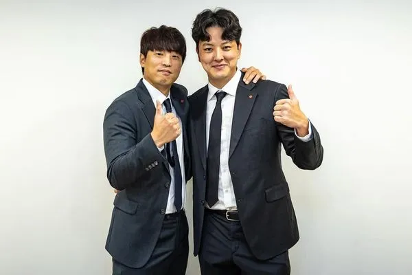 ▲▼具昇旻與金元中。（圖／截自樂天巨人IG）