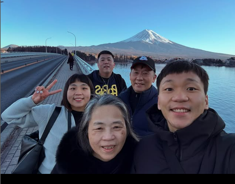 ▲▼李洋最近帶家人出國。（圖／翻攝自IG／leeyang0812）