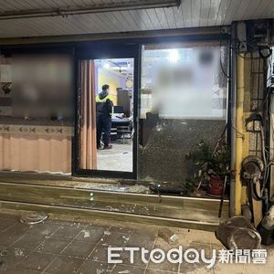 澎湖男不滿店員口氣差　找人拿球棒砸玻璃洩憤慘了