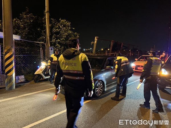 ▲▼         宜蘭警方威力掃蕩    。（圖／記者游芳男翻攝）