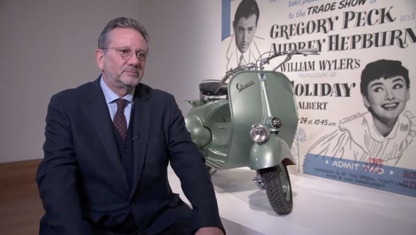 肖恩赫本費雷是奧黛麗赫本與梅爾法利爾的兒子。（翻攝Sean Hepburn Ferrer YT頻道）