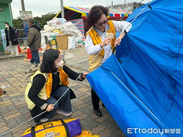 ▲佛光山慈悲基金會捐贈台南楠西區帳篷      。（圖／佛光山慈悲基金會提供）