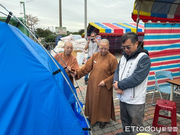 ▲佛光山慈悲基金會捐贈台南楠西區帳篷      。（圖／佛光山慈悲基金會提供）